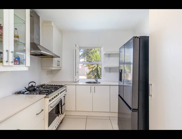 4 BEDROOM FREESTANDING FOR SALE IN SUNNINGDALE